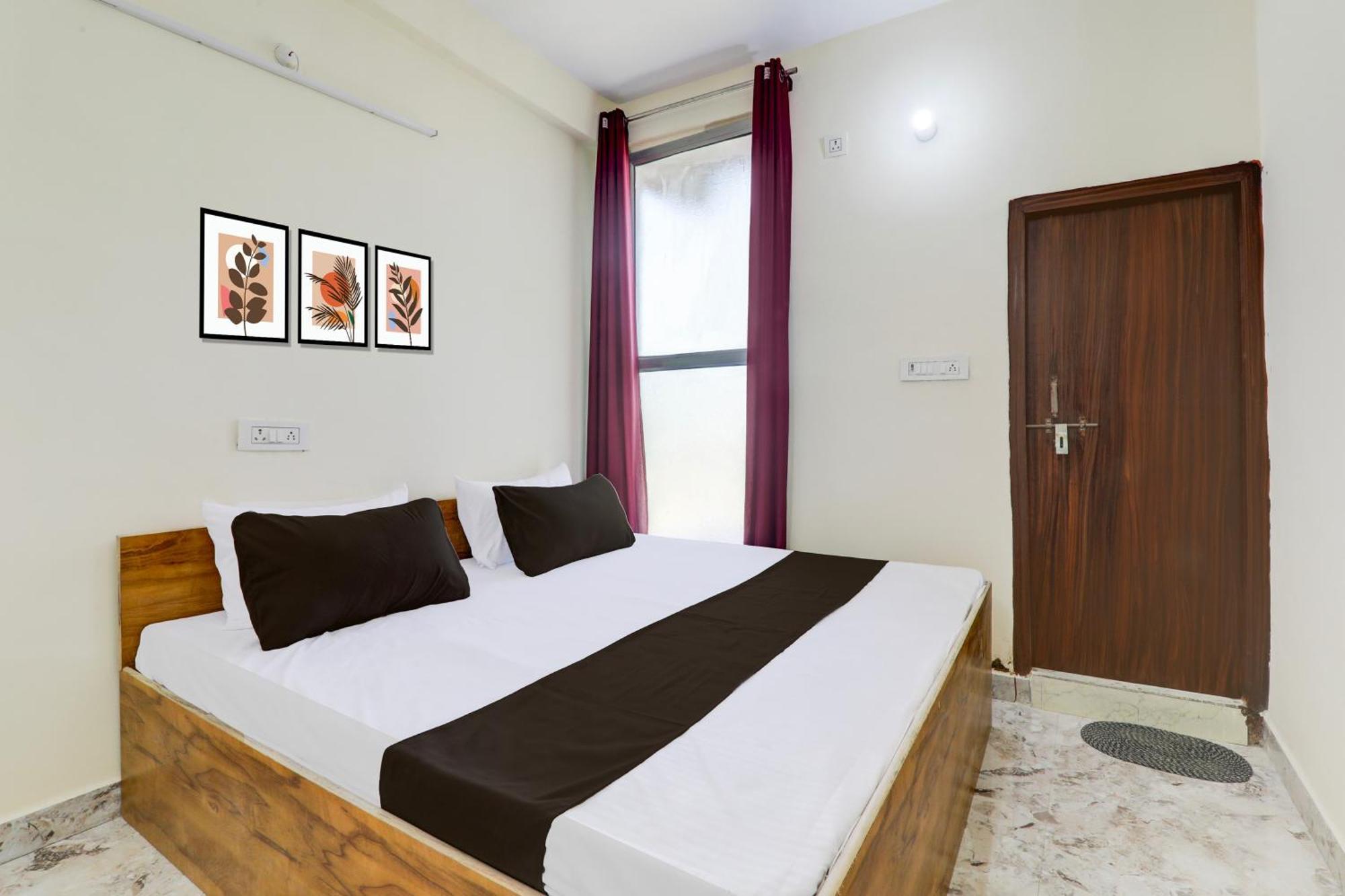 Hotel O Rn Chinhat Esterno foto