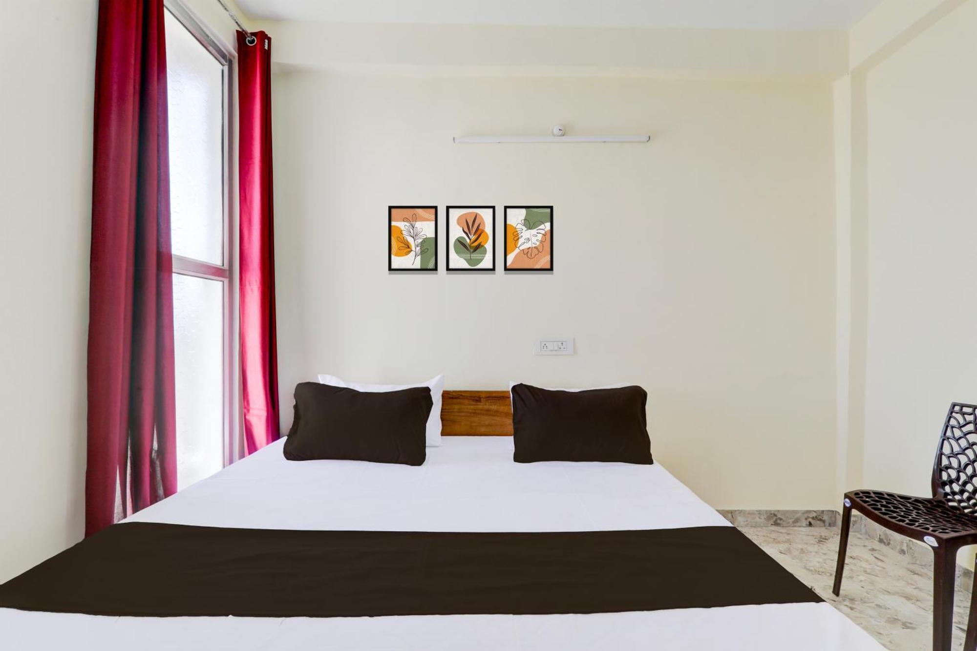 Hotel O Rn Chinhat Esterno foto